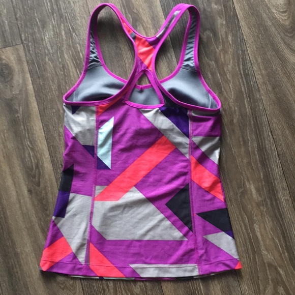 Nike Dri-Fit Racerback - Picture 2 of 4